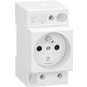 Resi9 - prise de courant - 2P+T - 250V - 16A