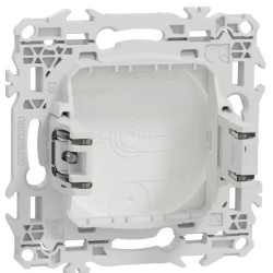 Odace 2025 - obturateur griffes montées - pré-perçage pour sortie câble - blanc craie