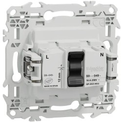 Odace 2025 - prise 2P+T rénovation à puits avec griffes - 4 bornes/pôle - blanc